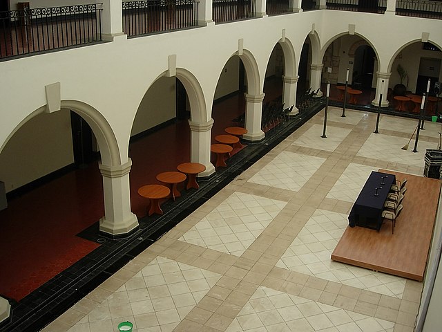 Colegio Civil Y Allende