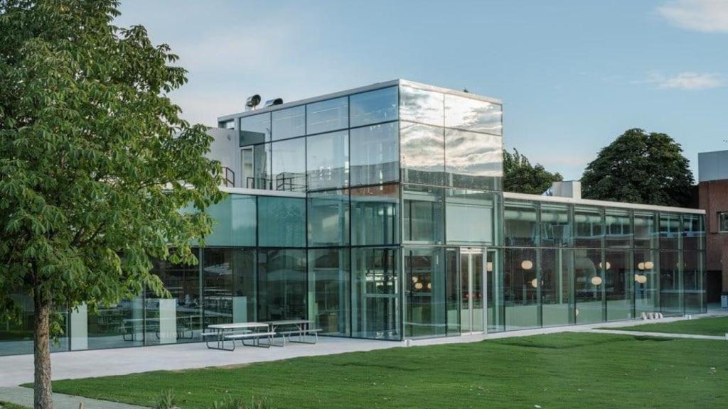 Colegio De La Madrid