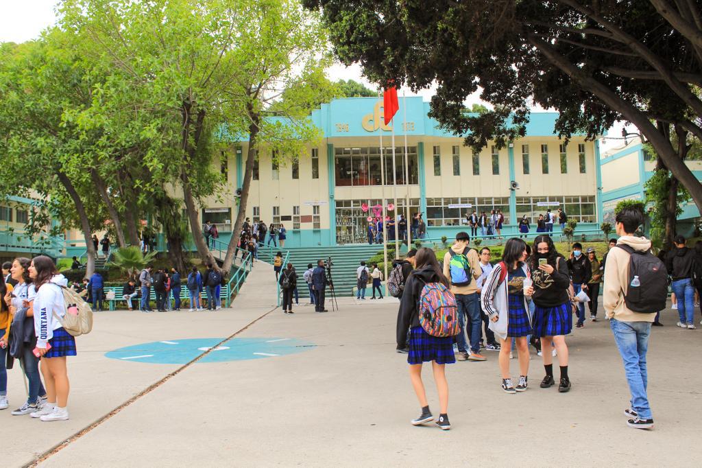 Escuela Lázaro Cárdenas